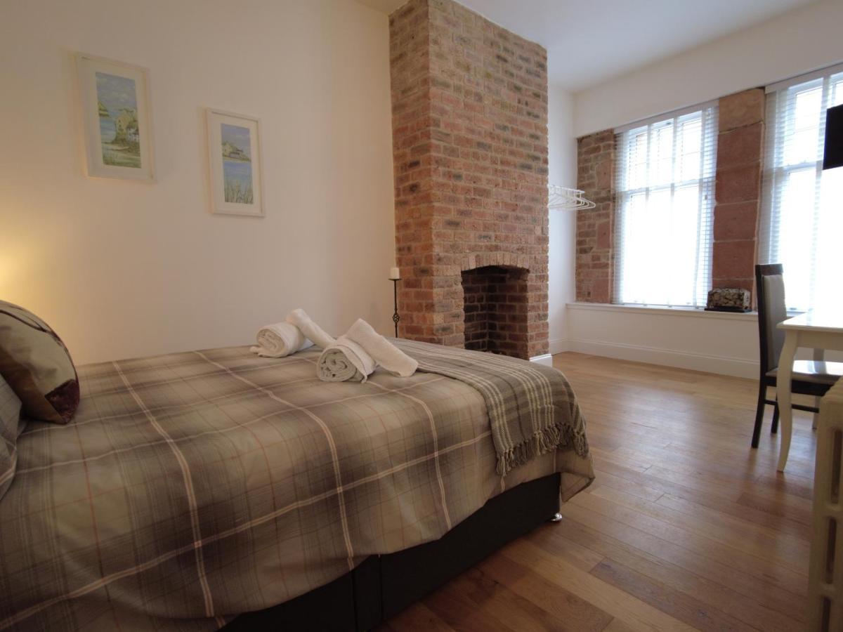 Rabbies School House, 2 Bed Apartment Ayr Town Centre Buitenkant foto