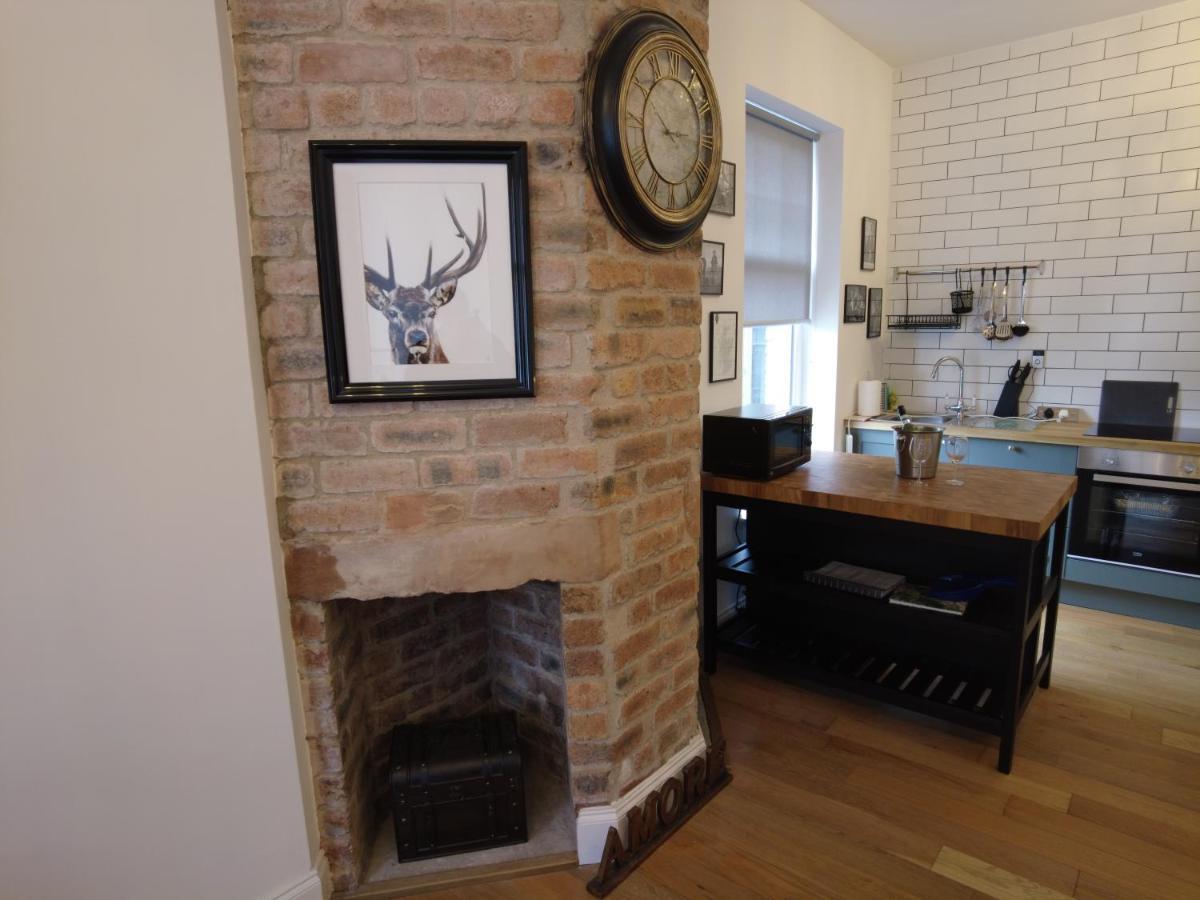 Rabbies School House, 2 Bed Apartment Ayr Town Centre Buitenkant foto